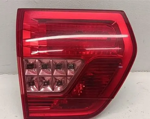 Citroen C5 Tailgate rear/tail lights