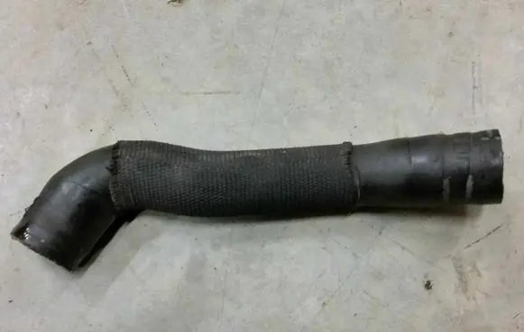 Audi A3 S3 8V Engine coolant pipe/hose 5Q0122157AB
