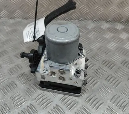 Mercedes-Benz GLE W167 ABS Pump A1679000218 A014C252A
