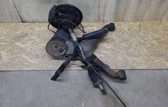 Mercedes-Benz Vito Viano W639 Rear wheel hub spindle/knuckle 