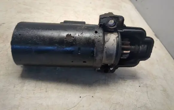 Peugeot Boxer Starter motor LRS02243