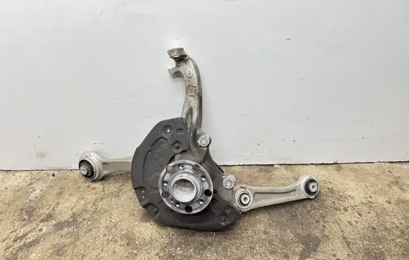 Mercedes-Benz C W206 Front wheel hub spindle knuckle 2060100