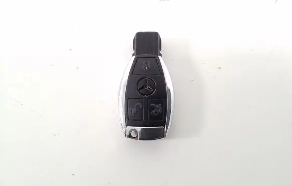 Mercedes-Benz E W212 Ignition key/card 