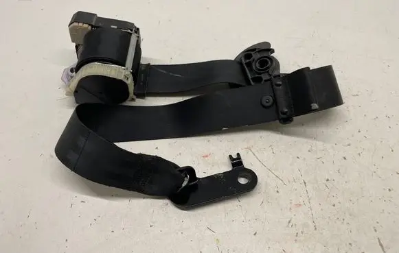 Volkswagen Touran II Rear seatbelt 34123554 YD41605014P 1T0857806D