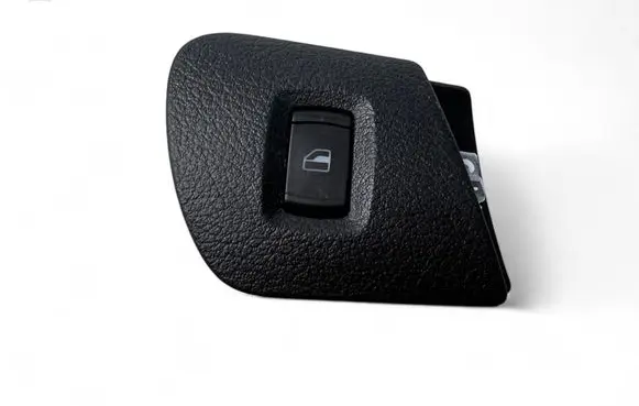 Skoda Octavia Mk1 (1U) Electric window control switch 1U1867186C