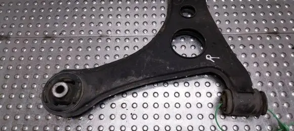 Mercedes-Benz A W168 Front control arm A1683300907