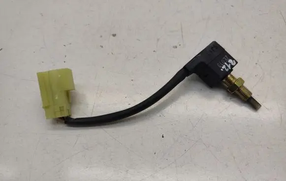 Clutch pedal sensor