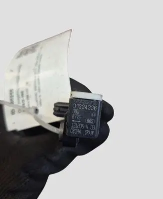 Volvo V60 Airbag deployment crash/impact sensor 31334336