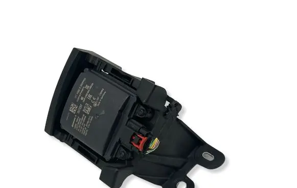Renault Captur II Distronic sensor radar 284E74236R CCAB15LP165079 A2C77385400