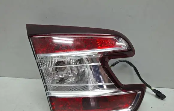 Renault Megane III Tailgate rear/tail lights S27612826