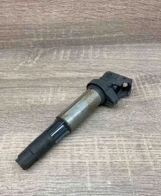 BMW 7 E65 E66 High voltage ignition coil 0221504100 1220703201