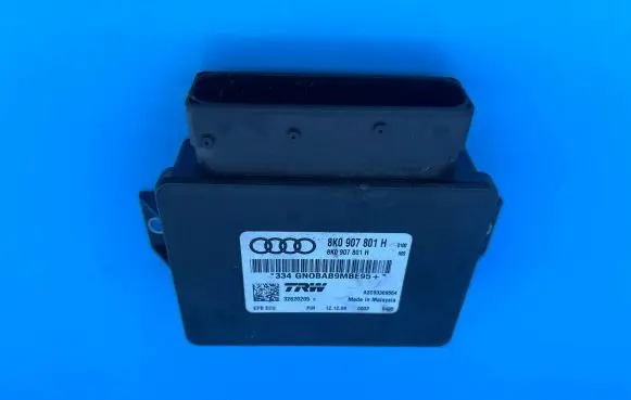 Audi A4 S4 B8 8K Hand brake control module 8K0907801H