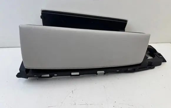 BMW 6 F12 F13 Armrest 58450713
