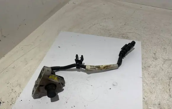 Volvo S60 Crankshaft position sensor 31303282
