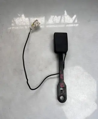 Citroen C4 I Front seatbelt buckle 848484848