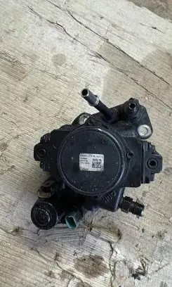 Ford Mondeo MK IV Fuel injection high pressure pump 9424A050A