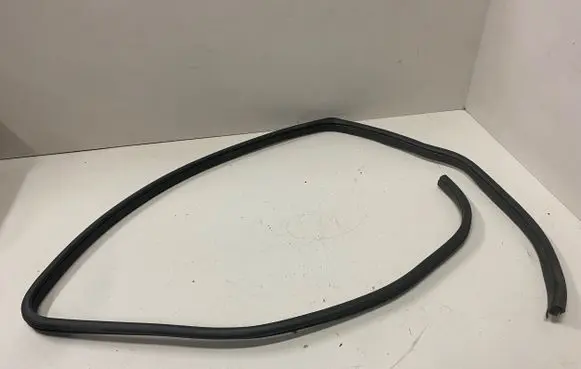 KIA Rio Front door rubber seal 