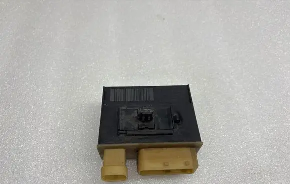 Citroen C3 Glow plug pre-heat relay 9652021180 018010951 BCP2004
