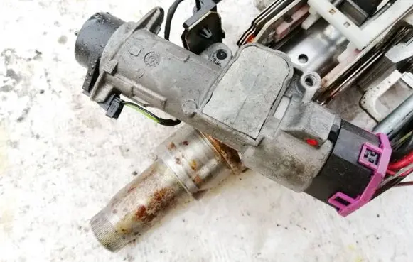 Skoda Fabia Mk2 (5J) Ignition lock contact 4b0905851c
