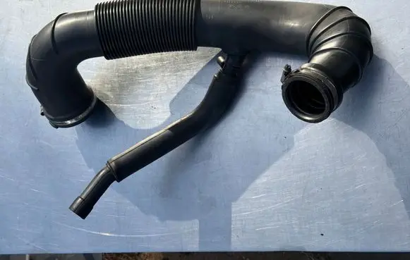 Mercedes-Benz Sprinter W906 Air intake hose/pipe A9065281724 446389602
