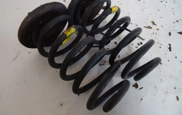 Opel Mokka Rear coil spring