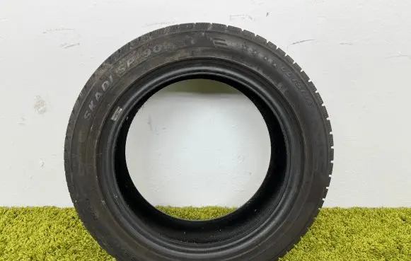 Audi A4 S4 B5 8D R15 winter tire 