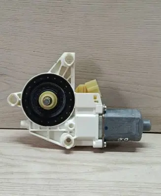 Mercedes-Benz ML W164 Front door window regulator motor A2518200842 997081102