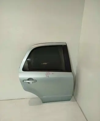 Suzuki SX4 Rear door