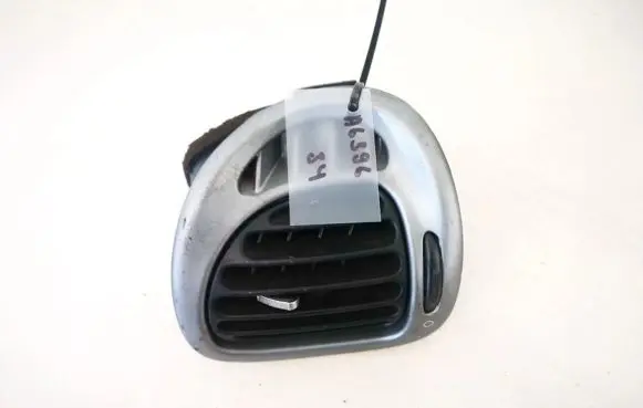 Citroen Xsara Picasso Dash center air vent grill 9631280177