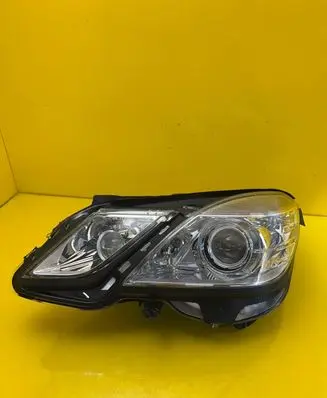 Mercedes-Benz E W212 Headlight/headlamp A2128201959