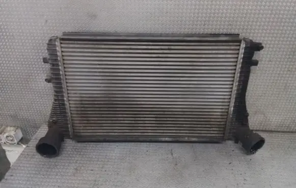 Seat Altea XL Intercooler radiator 1K0145803A