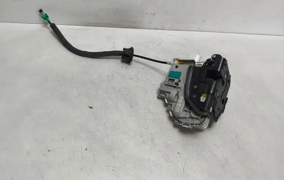 Audi A4 S4 B9 Front door lock 8X1837015C