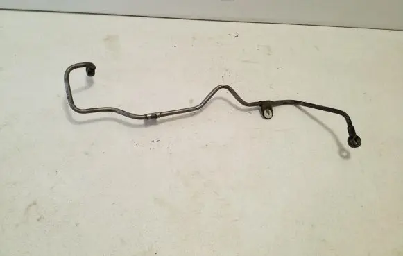 Mitsubishi Outlander Turbo turbocharger oiling pipe/hose