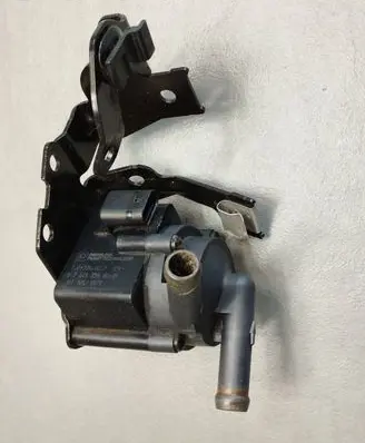 Peugeot 508 Electric auxiliary coolant/water pump 761935980 11T1260173 704386000