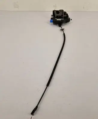 Volkswagen Touran II Rear door lock 7L0839016H