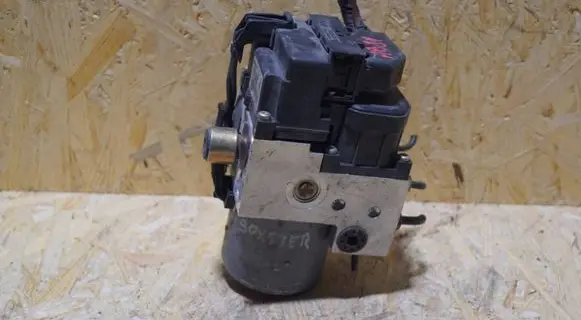 Porsche Boxster 986 ABS Pump 98635575500