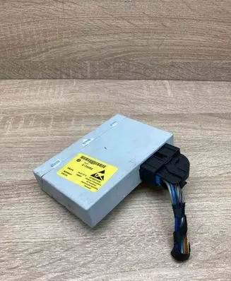 BMW 5 E60 E61 Center console control module 9138969 166861 WITHPLUG