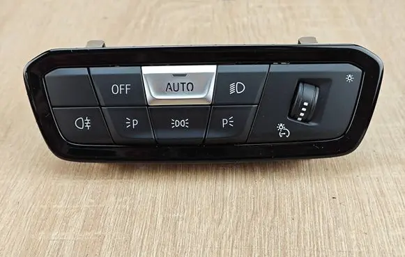 BMW 8 G16 Light switch 5A16B10