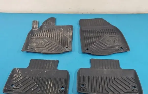 Land Rover Evoque I Front floor mat 77408937 IMPRK1553026