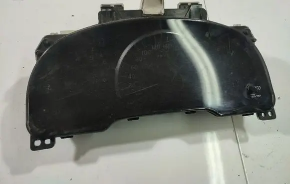 Toyota Avensis Verso Speedometer (instrument cluster) 830044A50