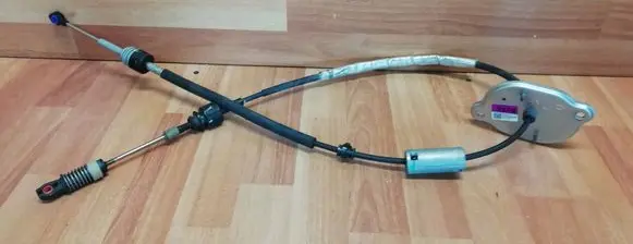 Opel Insignia B Gear shift cable linkage 84853270 YR00533780 530328913