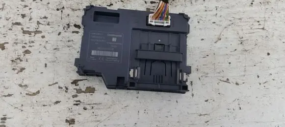 Renault Clio IV Ignition key card reader 285906994R