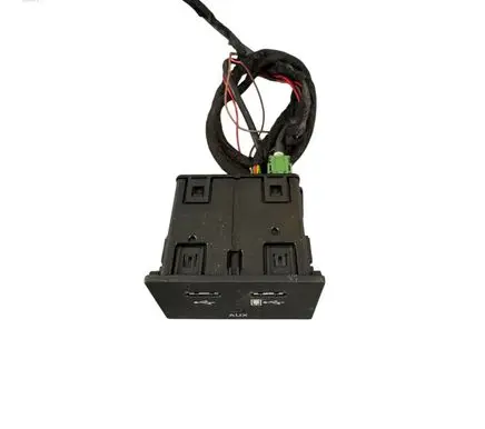 Audi A6 S6 C7 4G AUX in-socket connector 4G0035736