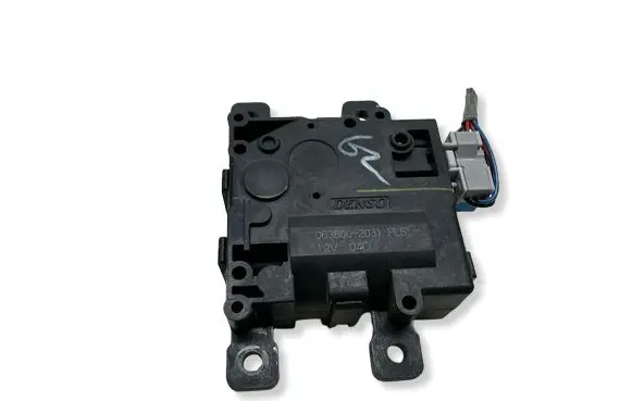 Toyota Corolla E210 E21 Air flap motor/actuator 0638002031