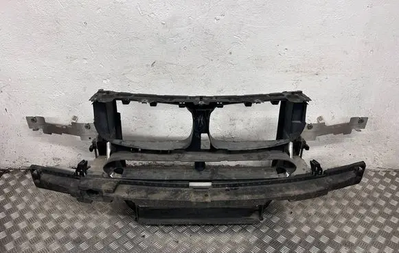 BMW X5 F15 Radiator support slam panel bracket 