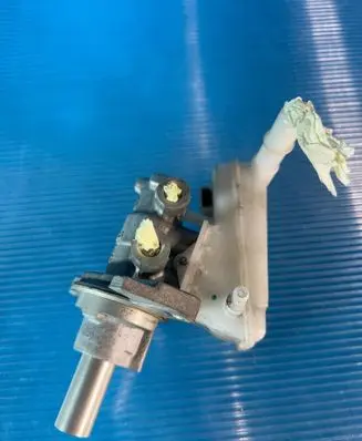 Ford Fiesta Master brake cylinder Y24653