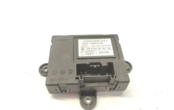Volvo V70 Door control unit/module 7G9T14B534BC 14C236BC 0507918102