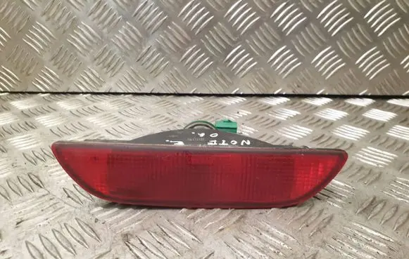 Nissan Note (E11) Third/center stoplight 00944100