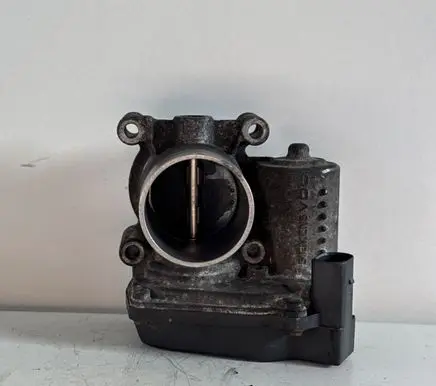 Skoda Fabia Mk1 (6Y) Throttle body valve 03C133062B
