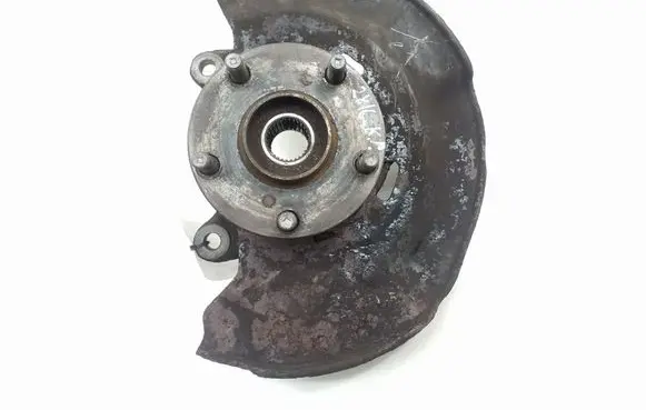 Toyota Verso Front wheel hub